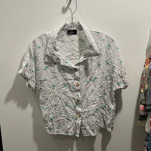 Medium Mike & Honey top. Super cute for beach vacations.